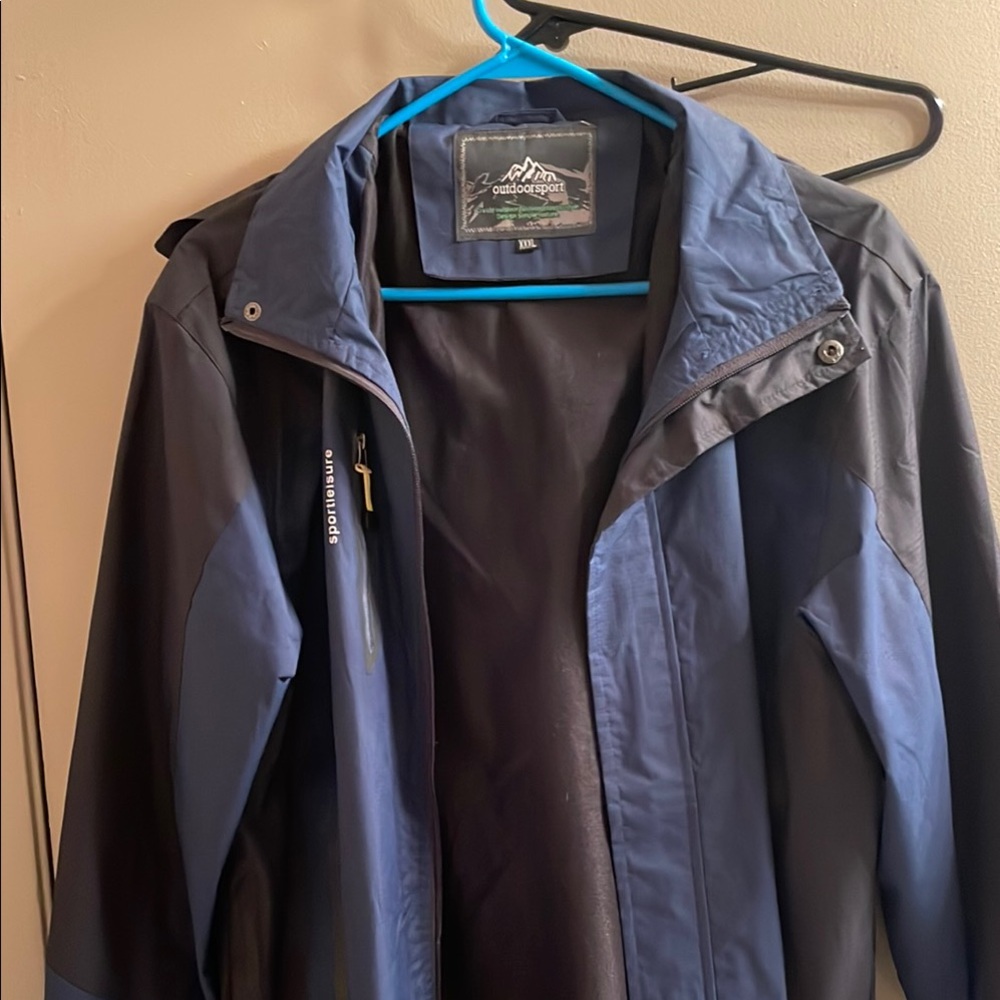 Blue Lightweight Raincoat with Weather-Resistant Fabric